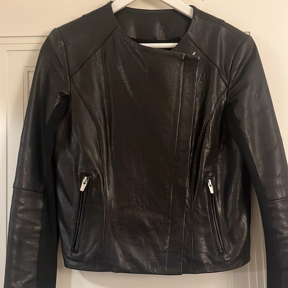 Leather jacket - Picture 6 of 9